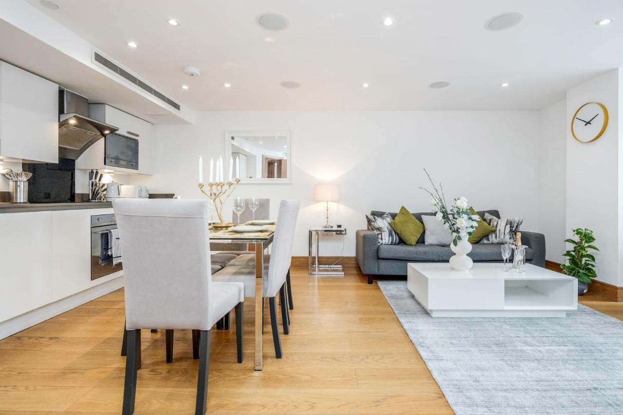 Luxury 3 Bed 2 Bath Marylebone Station Apartment London
