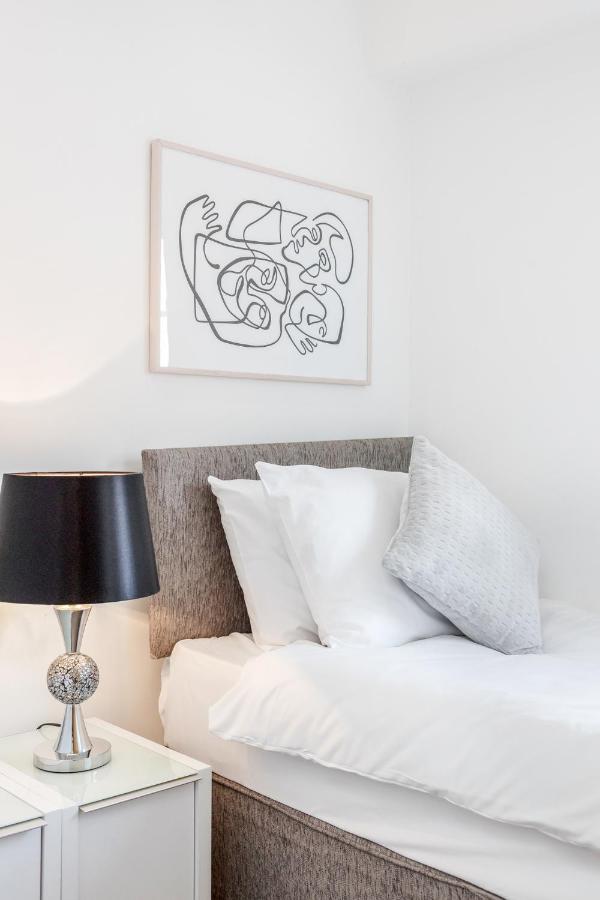 Luxury 3 Bed 2 Bath Marylebone Station * London