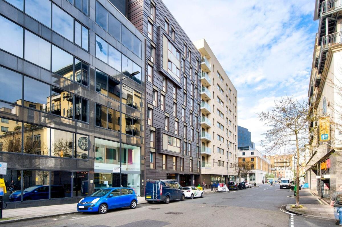Apartment Luxury 3 Bed Next Victoria Station